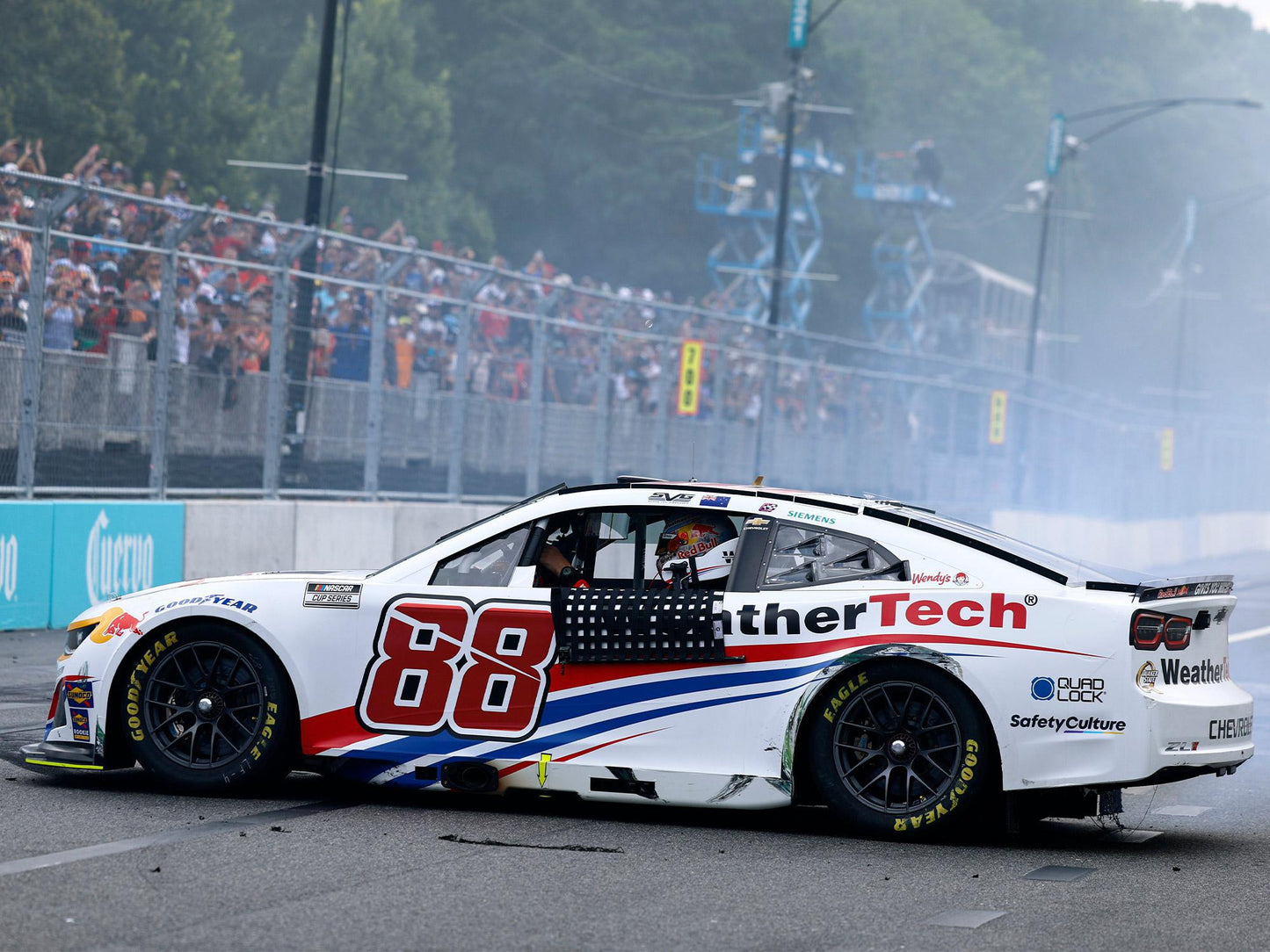 Shane van Gisbergen #88 WeatherTech 2025 Chicago Raced WIN 1:64 Diecast *PREORDER*